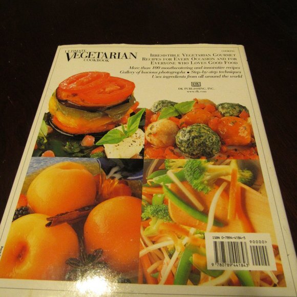 🫛🫑🥕 Incredible Vintage "Ultimate Vegetarian Cookbook" - HC - Picture 5 of 15